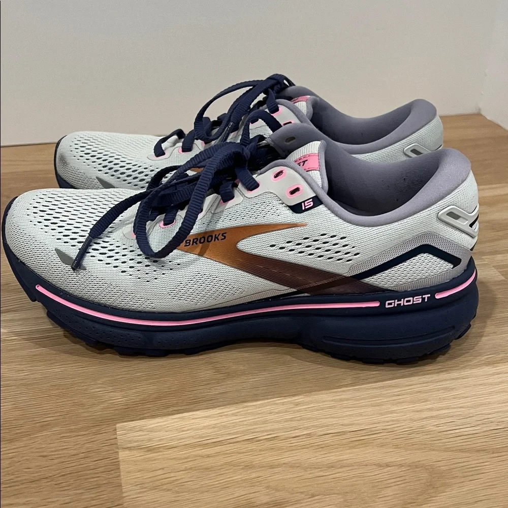 Brooks Women's ghost 15 Sneakers - Picture 4 of 6